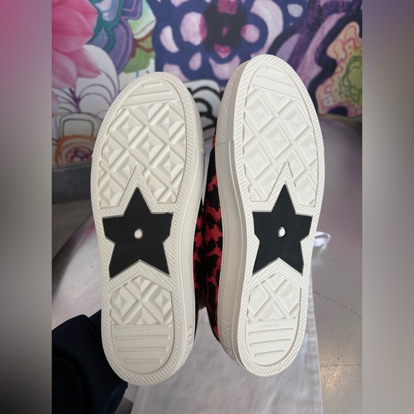 Christian Dior Walk N Dior Low Top Sneakers Canvas Red Animal Print US 9 EUR 40 - Picture 7 of 14